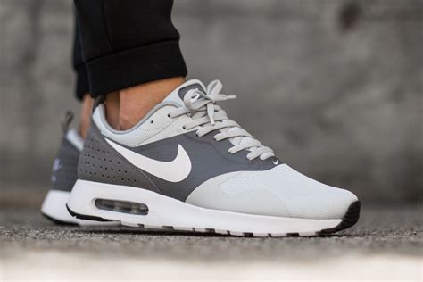 nike air max tavas reddit